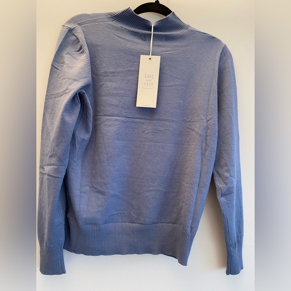 BRAND NEW Cashmere soft long sleeves mock neck blue sweater with ribbed cuffs. - Picture 7 of 11
